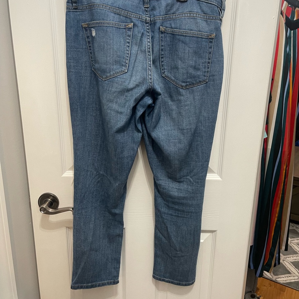A.n.a jeans very distressed size 4 good condition - Picture 9 of 12